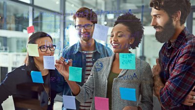 Un consultant spécialiste en stratégie d'entreprise
