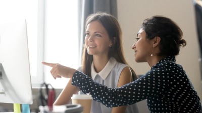 Une stagiaire qui veut devenir consultante en stratégie d'entreprise