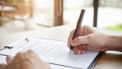 La signature d'une prise en participation pour la croissance d'une entreprise