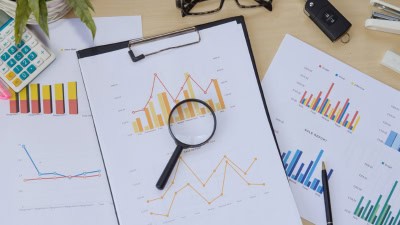 Une analyse des données du marché pour définir la politique commerciale